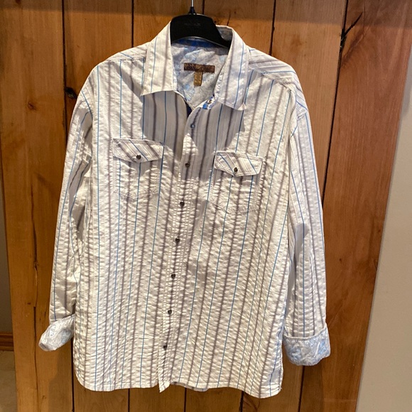 Other - Great going out snap up shirt!